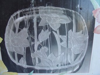 Vintage Crystal Clear Studios Daffodil Platter