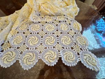 Crocheted Tablecloth In Yellow And White Pinwheel Design, Quite Striking