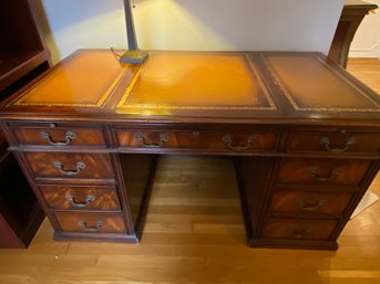 Beautiful 9 Drawer Key Hole Leather Top Desk