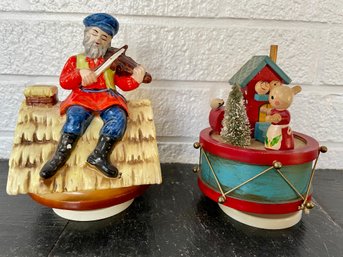 Vintage Spinning Music Boxes, Made In Japan. Ceramic Fiddler On The Roof & Wood Enesco Old Lady & The Shoe