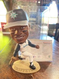 1998 Headliners Limited Edition Sculpture Of Ken Griffey Jr.     Limited Edition Of 15,000