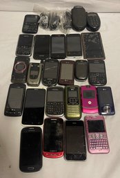 Lot Of 24 Cellphones For Parts Or Repairs