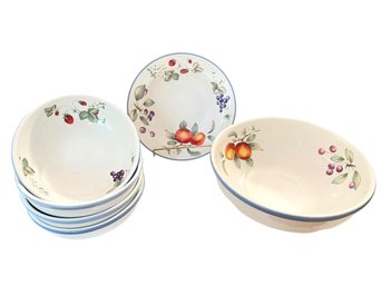 Collection Of Savoire Vivre 'Luscious' Dinnerware Bowls