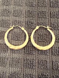 14 Kt Yellow Gold Engraved Earrings