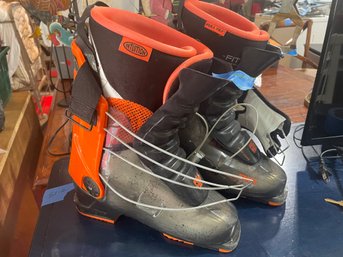 Pair Of Men’s Full Tilt Ski Boots