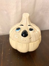 Vintage Ceramic Anthropomorphic Garlic -onion Keeper