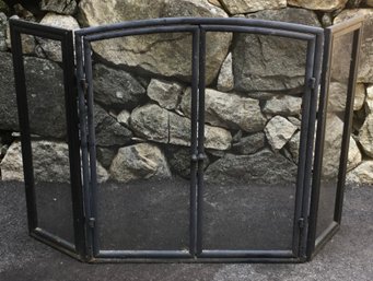 Black Metal & Mesh 2 Door Fire Screen.