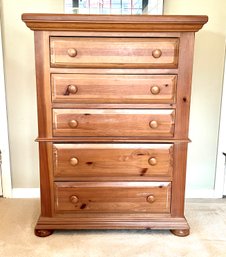 Broyhill Country Knotty Pine Dresser