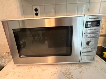 Panasonic Microwave Oven, Inverter, Very Good Condition