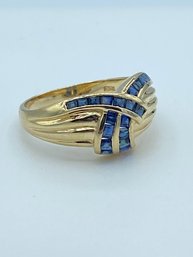 Beautiful 14K Yellow Gold & Large Multi Sapphire Ring