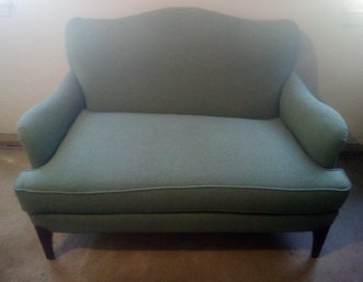 Comfortable Contemporary Upholstered Settee