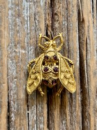 Gold Tone & Amethyst Bee Brooch