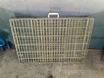 36' X 25' W/ Handle Travel Dog Crate