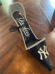 New York Yankees Decorative Team Shoe Wine Bottle Holder