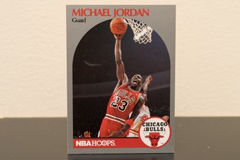 1990 NBA Hoops Michael Jordan Basketball Card