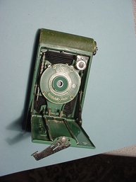 C 1930 Vintage Kodak Petite Bellow Camera