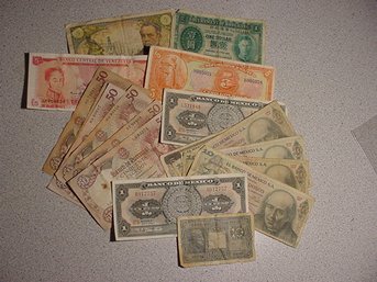 Money, Money, Money!!! Lot Of Foreign Paper Currency