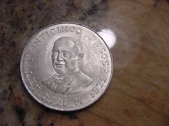 1972 Mexico SILVER 25 Peso Coin- Uncirculated