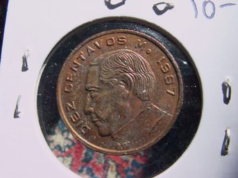 1967 Mexico 10 Centavos Coin -- Uncirculated