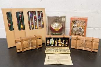 Collection Of Ornaments - Ragon House, Thomas Pacconi, Smith & Hawken, Dept. 56 Mercury Glass Humpty Dumpty