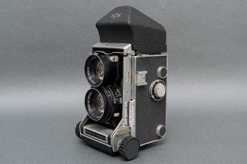 Mamiya C33 Professional Camera With Sekor F2.8/80mm Lens