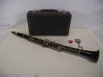 Noblet Paris Clarinet With Case