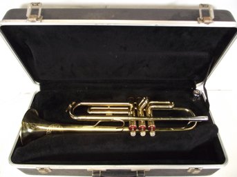 Mendini By Cecilio Trumpet Model MTT-L With Case