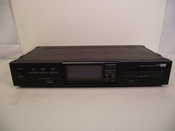 Sansui Quartz PLL Synthesizer Tuner T-700