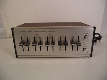 Realistic Stereo Frequency Equalizer 31-1987