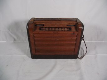 Philco Radio Model 49-607