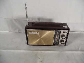 Channel Master 2 Band 8 Transistor Radio Model 6469