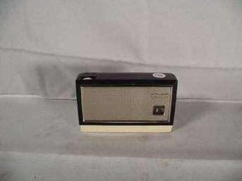 Matsushita 6 Transistor Radio Model T/50
