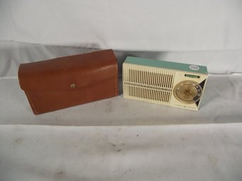 General Electric All Transistor Radio Model P-746A