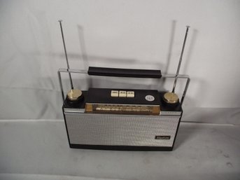 Kaytone 8 Transistor Radio Model KR-91F