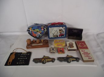 Twelve (12) Vintage Tchotchkes Lot