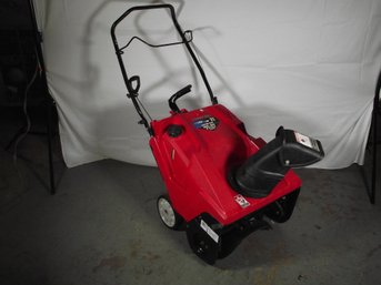 Troy-Bilt Squall 2100 Snow Thrower