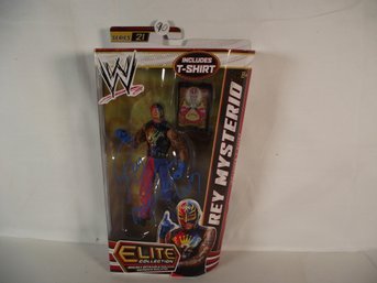 WWF Rey Mysterio Autographed Elite Collection Figure In Package