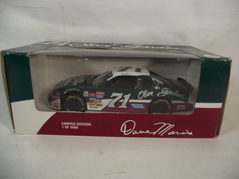 Dave Morris Olive Garden #71 Revell-monogram 1:24 Scale Diecast Race Car NIB AUTOGRAPHED On Roof