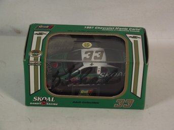 Ken Schrader Skoal #33 Revell 1:64 Scale Diecast Monte Carlo NIB AUTOGRAPHED