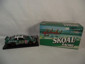 Ken Schrader Skoal #33 Action 1:24 Scale Diecast Bank NIB