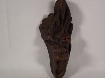 Unique And Offbeat Carved Wooden Face