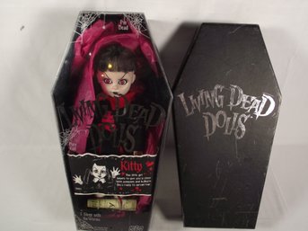 Living Dead Doll Kitty In Coffin Box