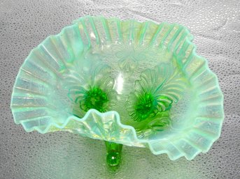Early Green Opalescent Jefferson Glass Ruffle Bowl