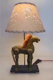 Very Cute Country Style Folk Art Horse Table Lamp W/lithopane Cut-out Paper Shade