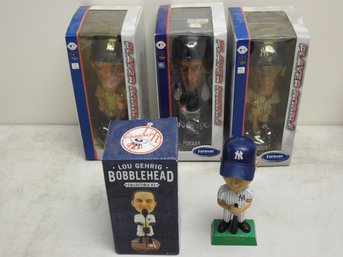 Lot Of 5 NY Yankees 8 Inch Bobble Heads Gehrig  Jeter & More