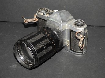 Vintage Heiland Pentax 35mm Camera