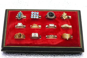 Lot # 25 Lot Of Vintage Ladies Rings