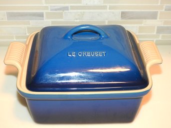 2.5 Quart Le Creuset Covered Casserole Stoneware