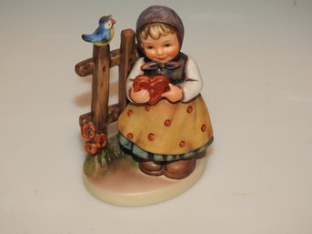 5 Inch Hummel Sweet Greetings Figurine No Chips Or Cracks