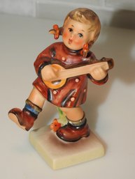 5 Inch Hummel Happiness Figurine No Chips Or Cracks